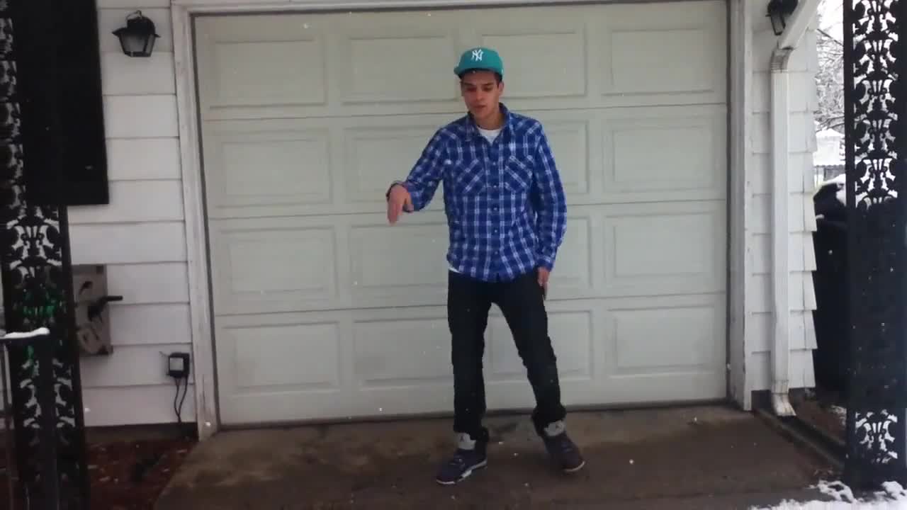 Удивителен Дъбстеп Танцьор