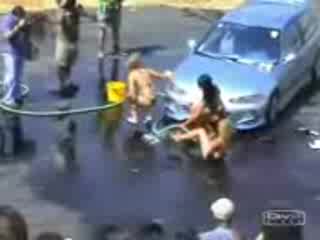 Глупаво момиче