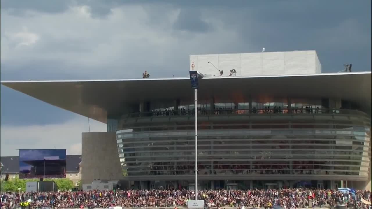 Red Bull Cliff Diving 2016