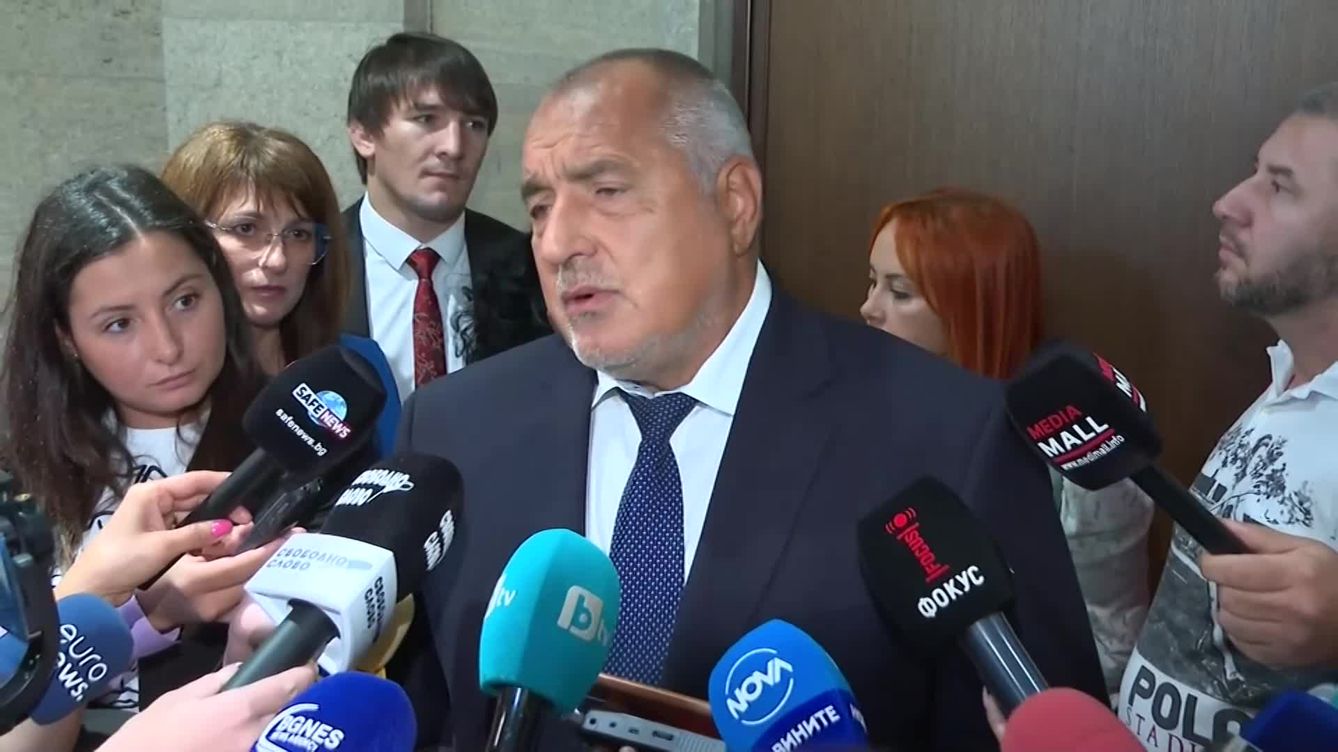 Борисов: Вярвам на Денков и министрите