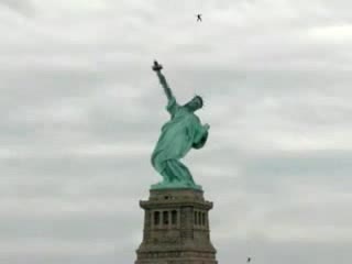Статуята На Свободата Танцува