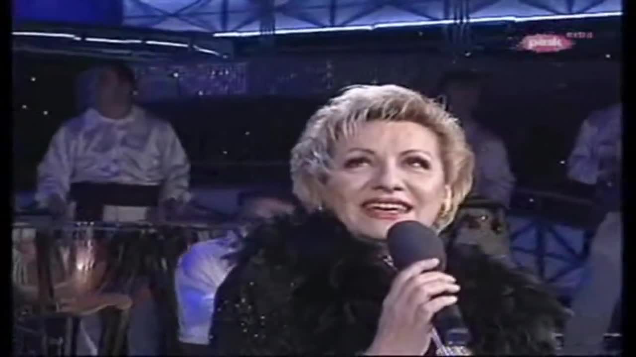 New Video !!! Vesna Zmijanac - Idi siroko ti polje - Prevod