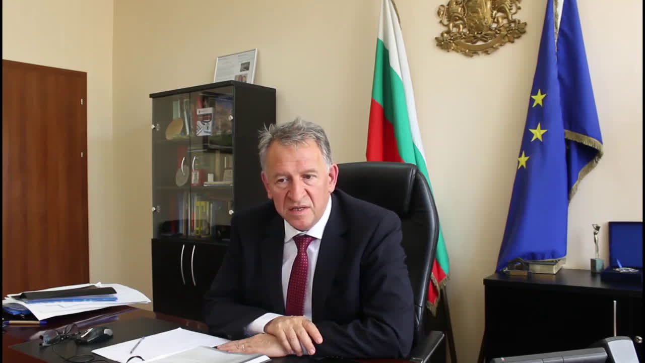 Кацаров с коментар за пенсионирането на проф. Кантарджиев