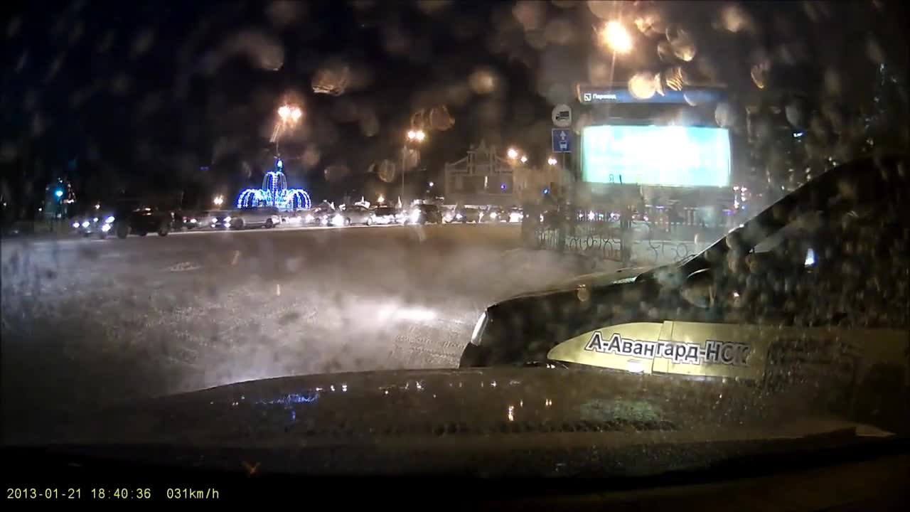 Русия: Компилация автомобилни катастрофи Част 22