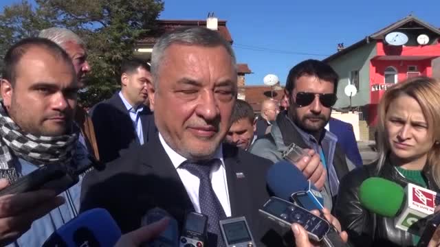 Валери Симеонов: Отказът на пилотите да летят - национална измяна
