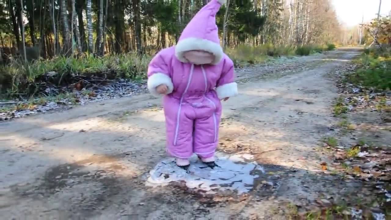 Първи Стъпки На Леда
