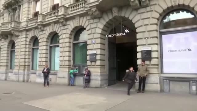 Как реагираха пазарите на проблемите на Credit Suisse