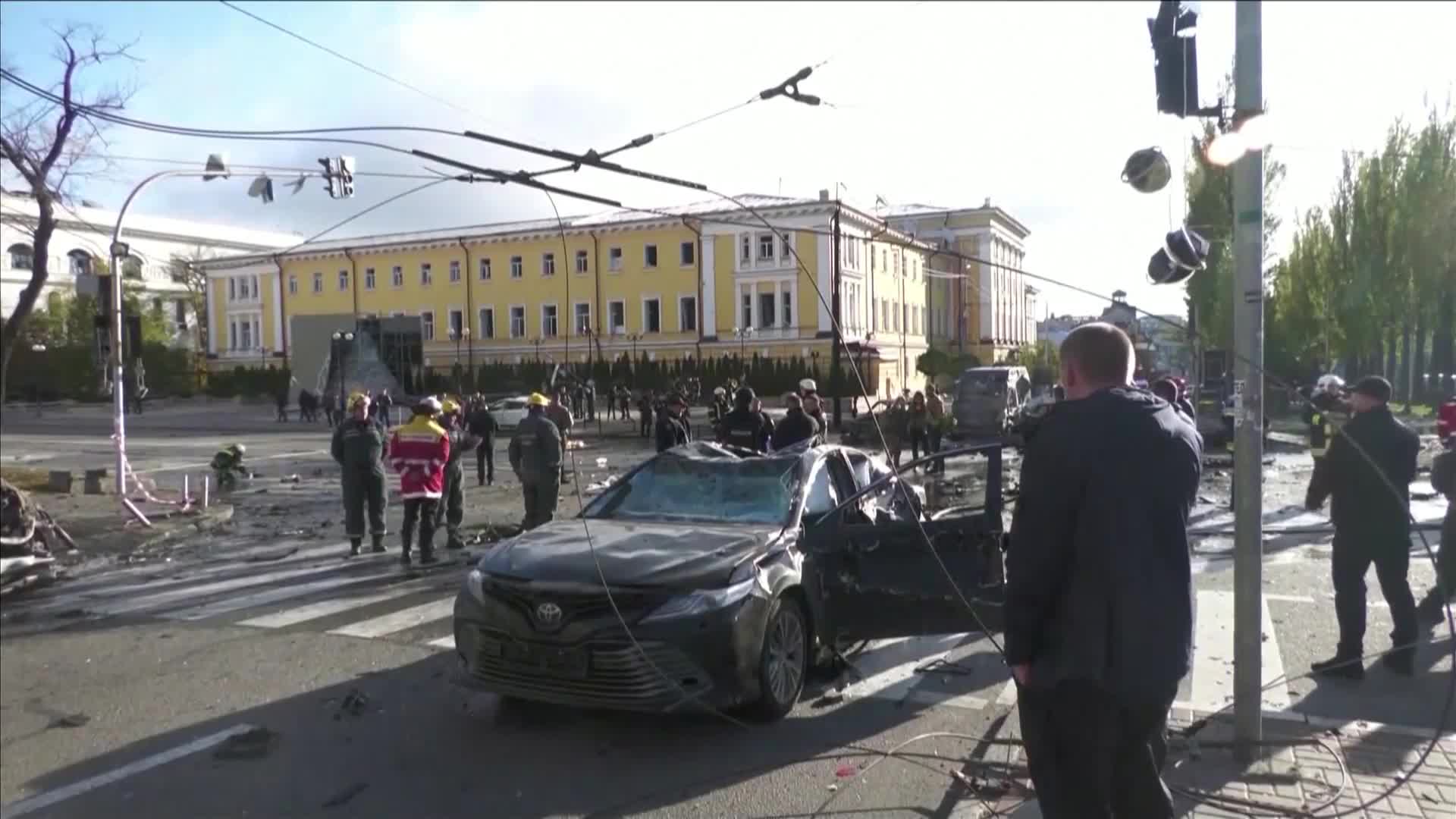 Киев след масираните въздушни удари