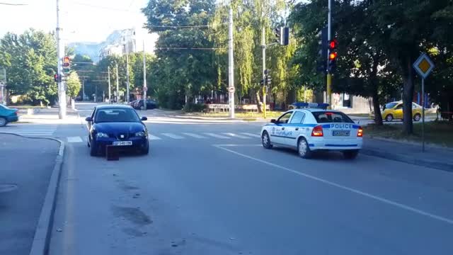 Паркиране и работа на полицията