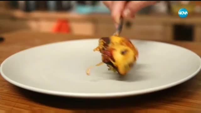 Свинско конфи с гарнитура от картофи и праз - Бон Апети (01.12.2017)