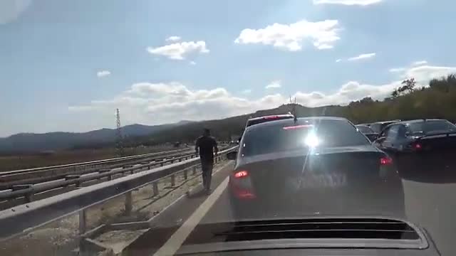 Огромна тапа преди Благоевград