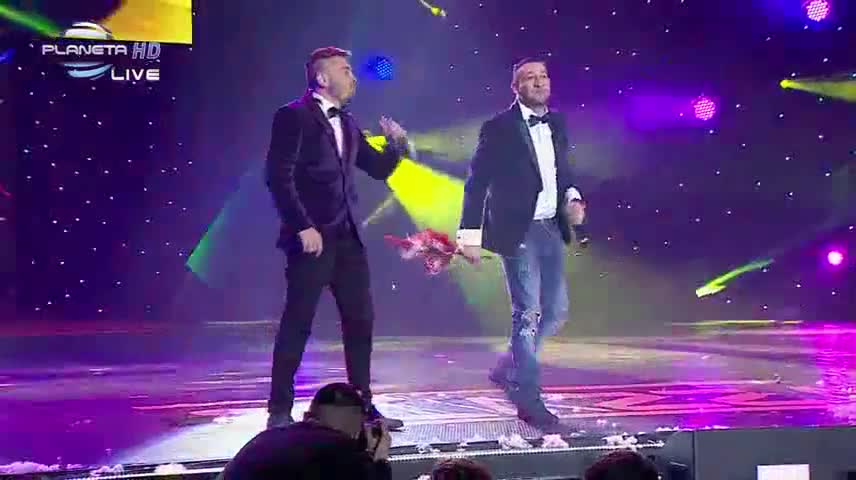 Илиян и Алекс - Лудница