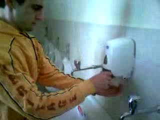 Мия Си Ръцете В Пикоча