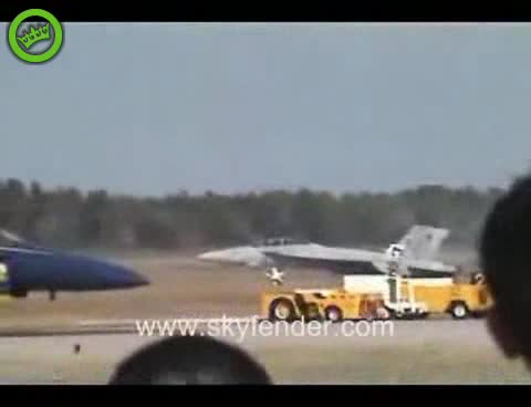 Дрифт Със Самолет F - 18