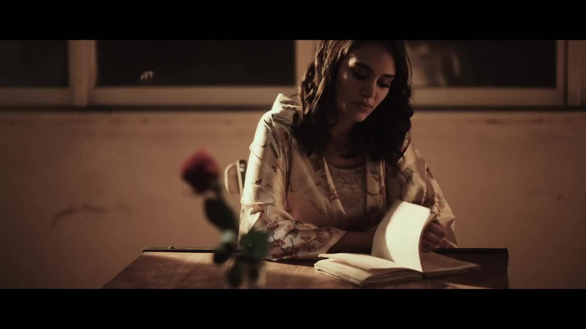 Amel Curic - 2018 - Dobro vece tugo (hq) (bg sub)