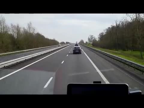 Момиче на моста !!!!!!!!!!