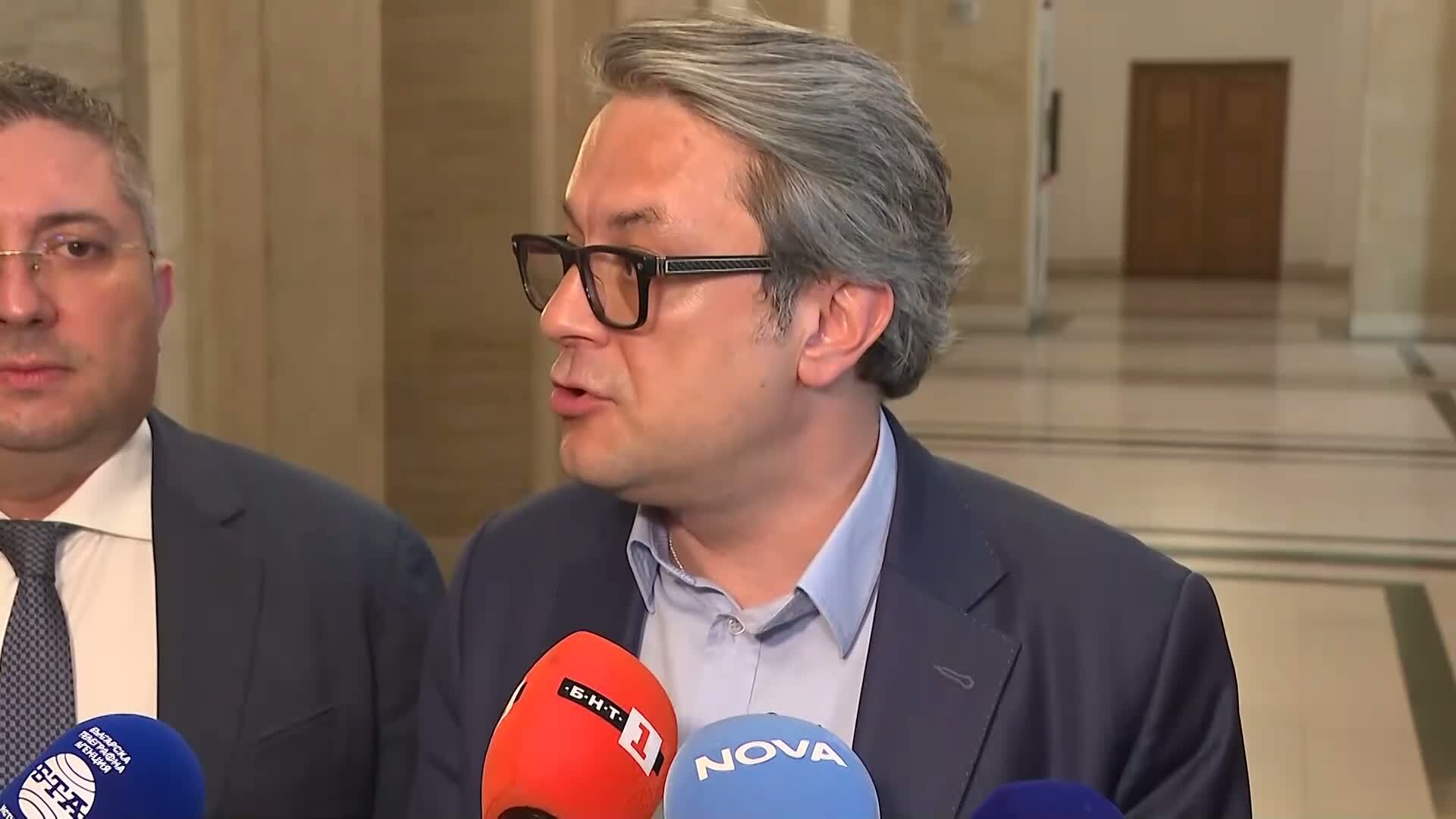 ГЕРБ: Действащите договори за мантинелите са подписани от кабинета "Донев"