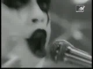 Robbie Williams - Let Me Entertain You