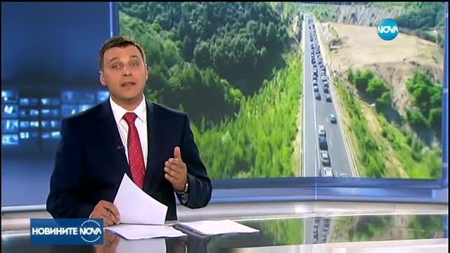 Опашки от коли на границата с Гърция