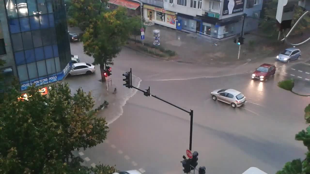 Дъжд във Варна