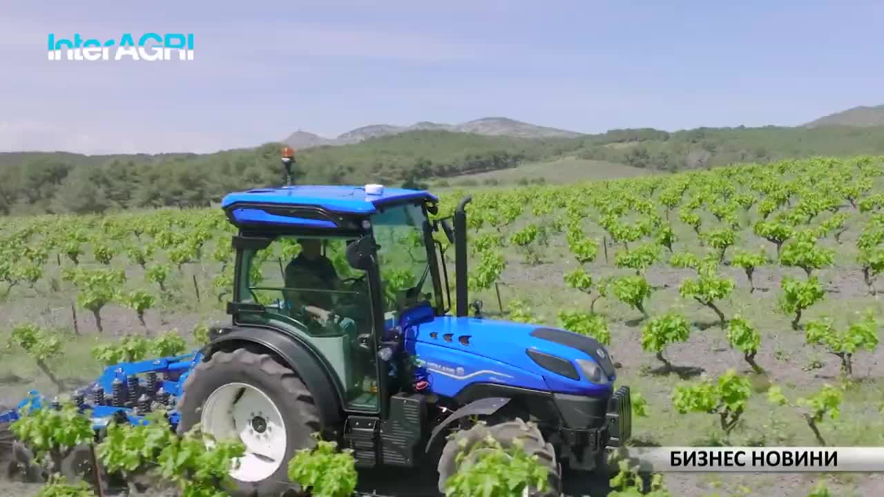 New Holland T4.120 F e „Най-добър специализиран“ трактор на наградите „Трактор на годината 2023“.mp4