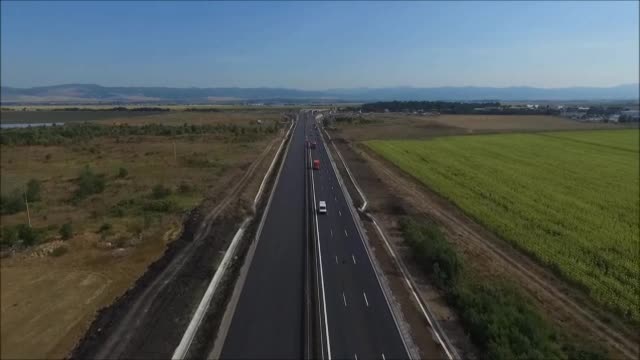 ОТ ДРОН: Западната дъга на Софийския околовръстен път (ВИДЕО)