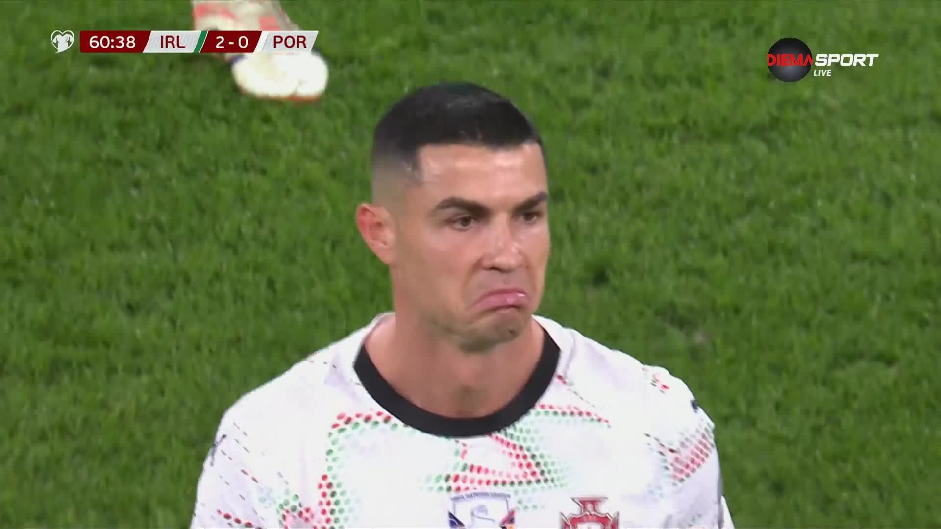 Червен картон за Роналдо срещу Ирландия