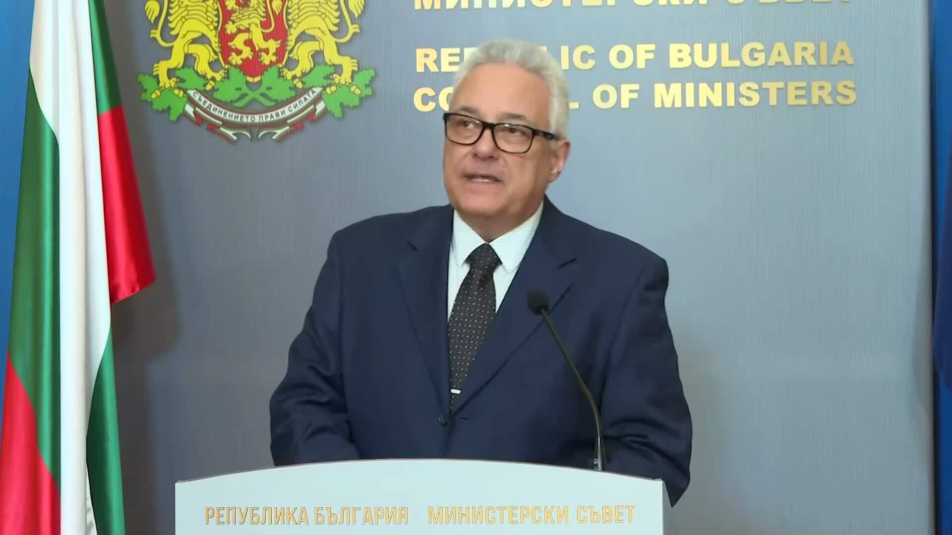 МнВР: Иран изпрати нота заради американските самолети на летището, но няма повод за тревога или за излишни страхове