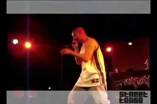 Много добър имитатор на Eminem !