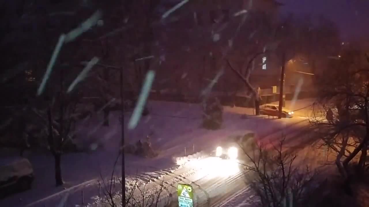 Силен снеговалеж над Шумен