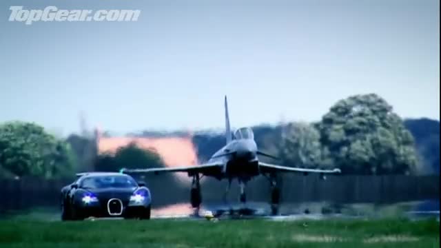 Bugatti Veyron vs Самолет (euro Fighter)