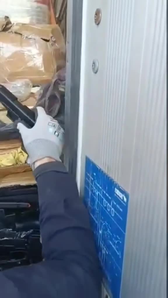 Хванаха турчин с цял арсенал в Лесово