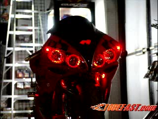 Уникална Yamaha R1