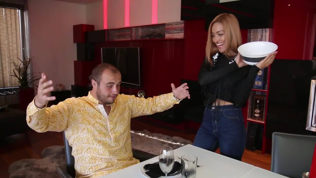Кой, кого ще надхитри? Много смях :) Видеозаснемане Красимир Ламбов