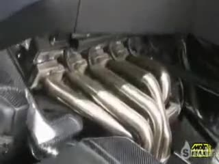 Нещо Странно с 500 конски сили 