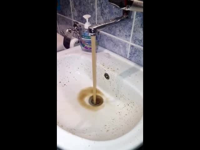 "Моята новина": Редно ли е да плащаме за тази вода?