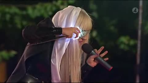 Lady Gaga - Just Dance (live Sommarkrysset)