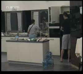 Vip Brother 3 - 28.03.09г. - Жените в къщата разделени на Пепеляшки и Принцеси!