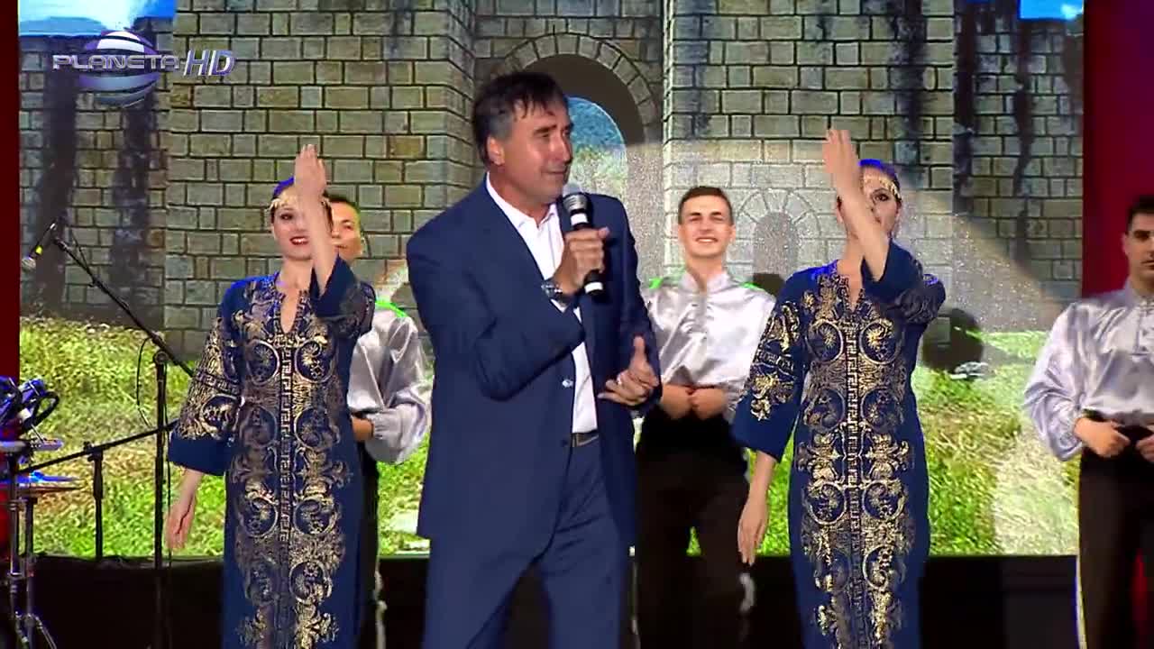 Веселин Маринов - Без любов / 25 години Пайнер, 2015