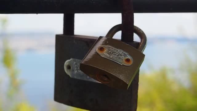 Катинари заключват любовта край Варна