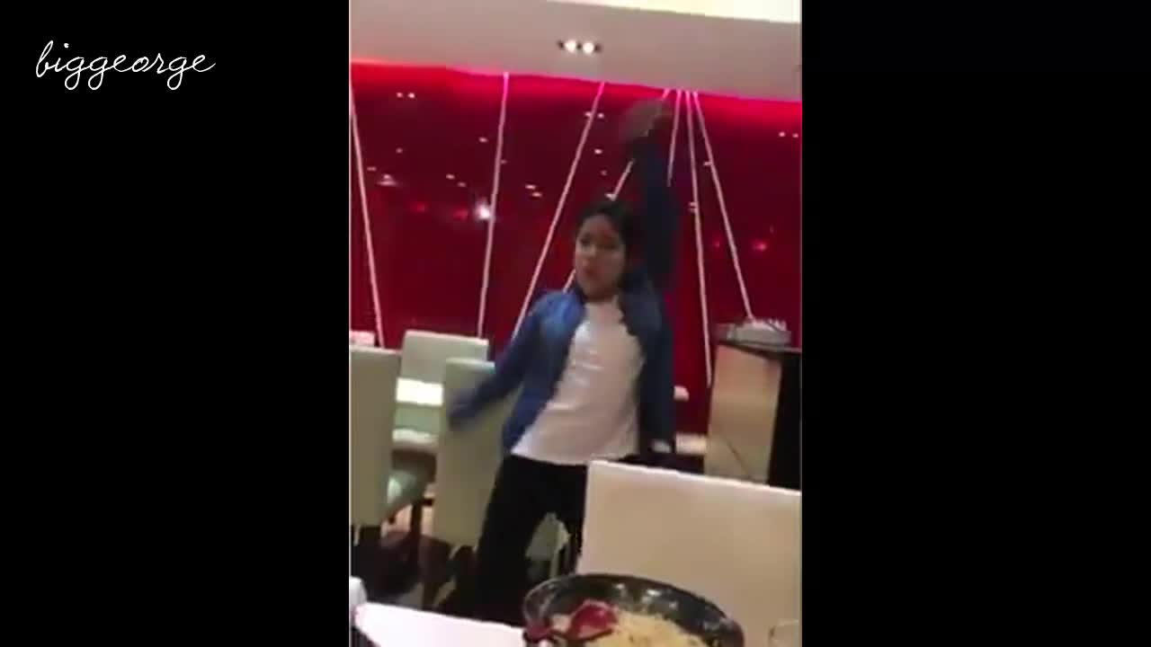 Най-сладката версия на Деспасито : D