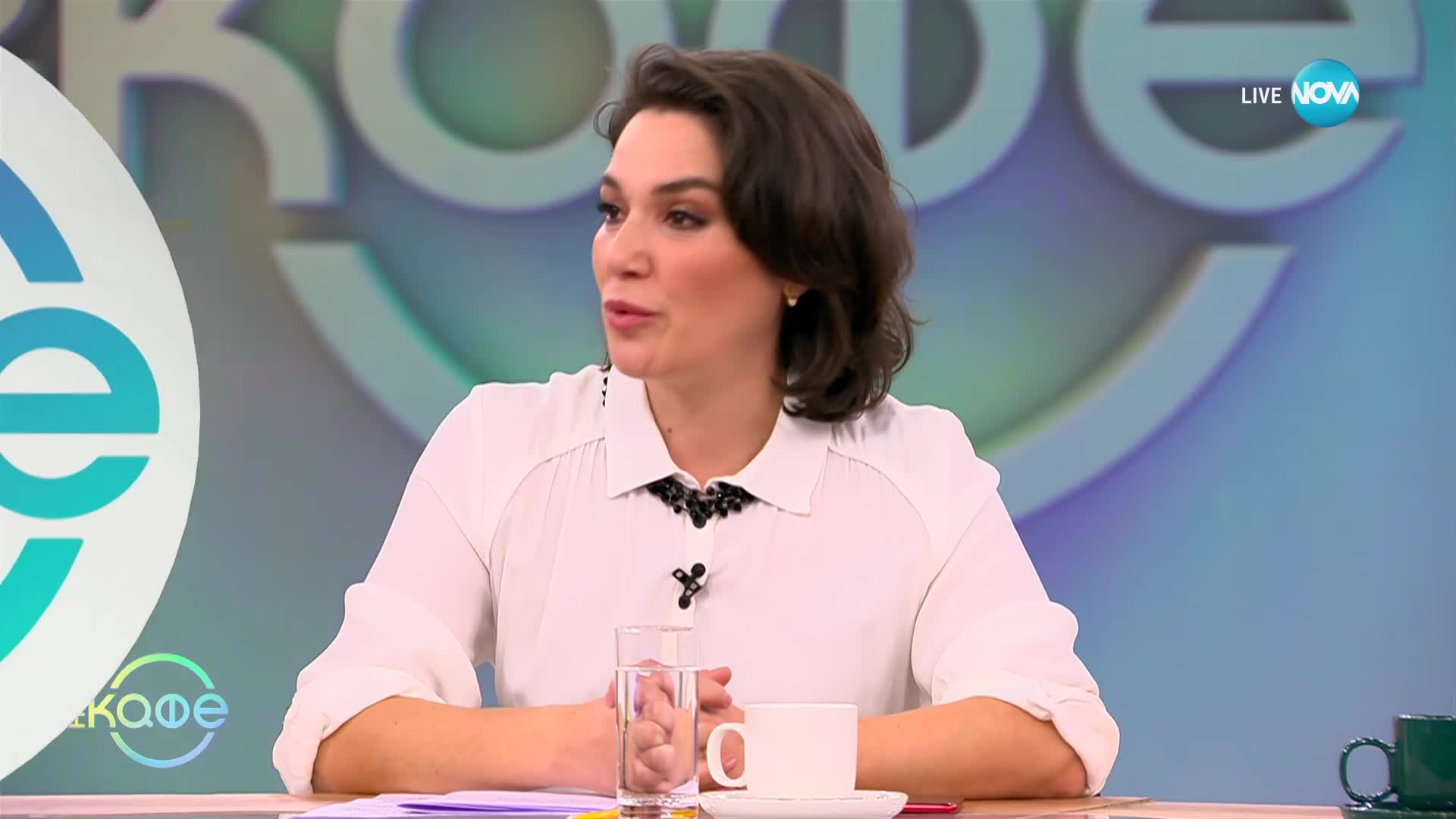 Учениците и телефоните - трябва ли да ги носят в училище - „На кафе” (22.02.2024)