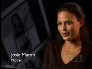 Josie Maran Модел