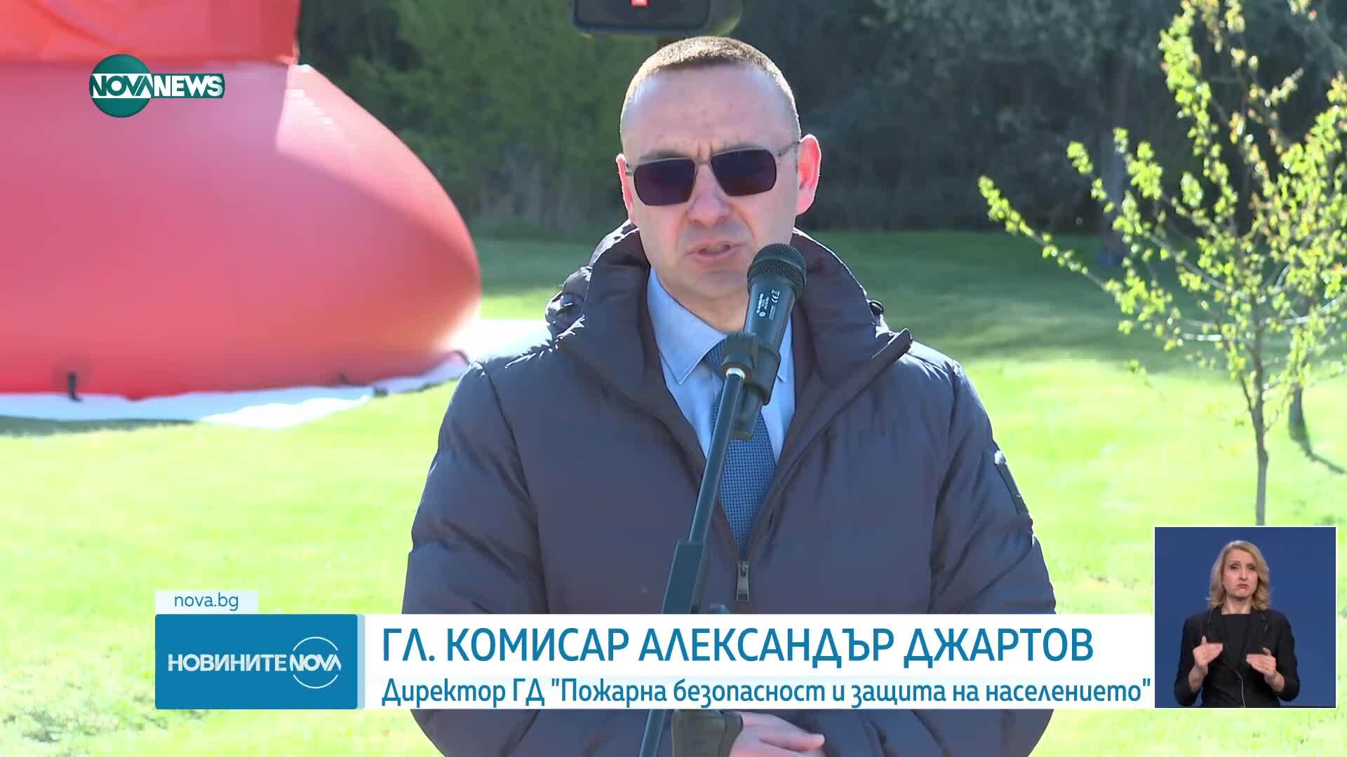 100 нови автомобила и шест резервоара за вода получи пожарната