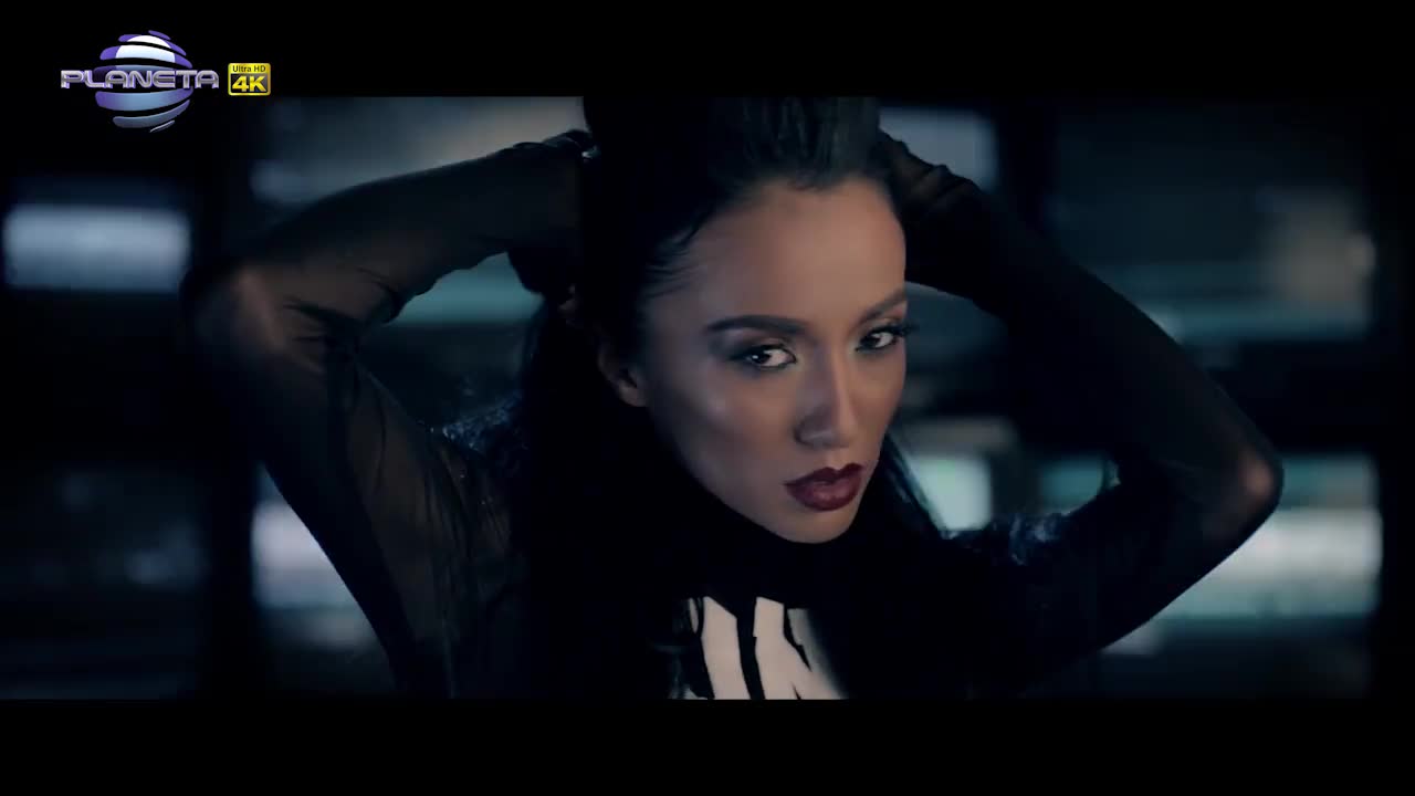 Ани Хоанг - На сантиметри, 2016