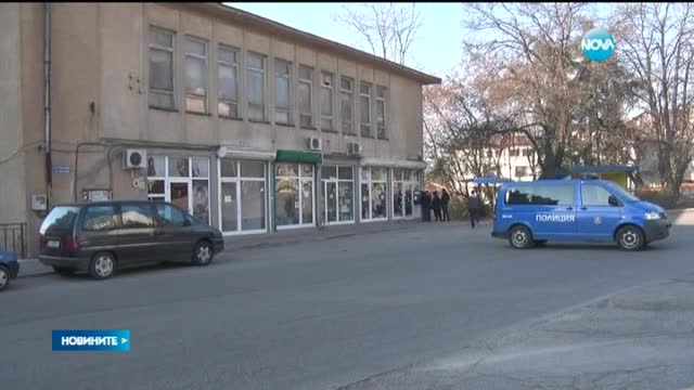 Няма откраднати пари от взривения в Хасково банкомат
