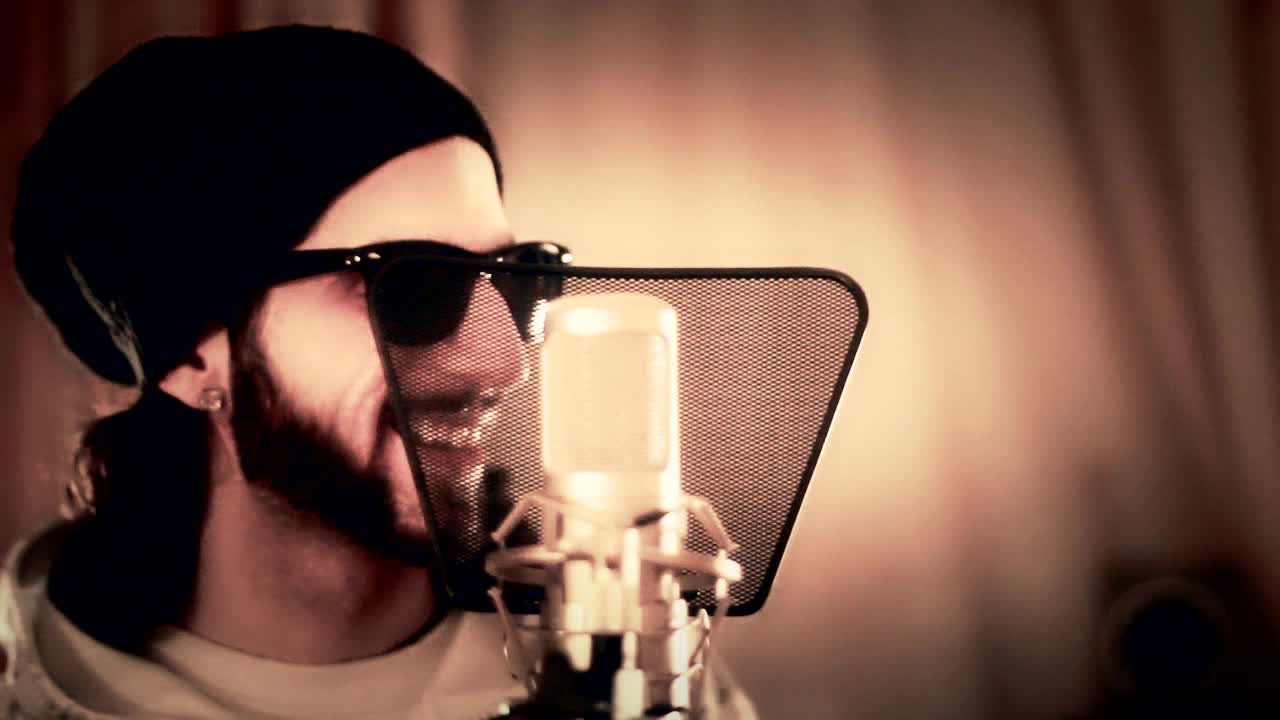 JOKER FLOW - Дръж Ги (Пияният Майстор 4)