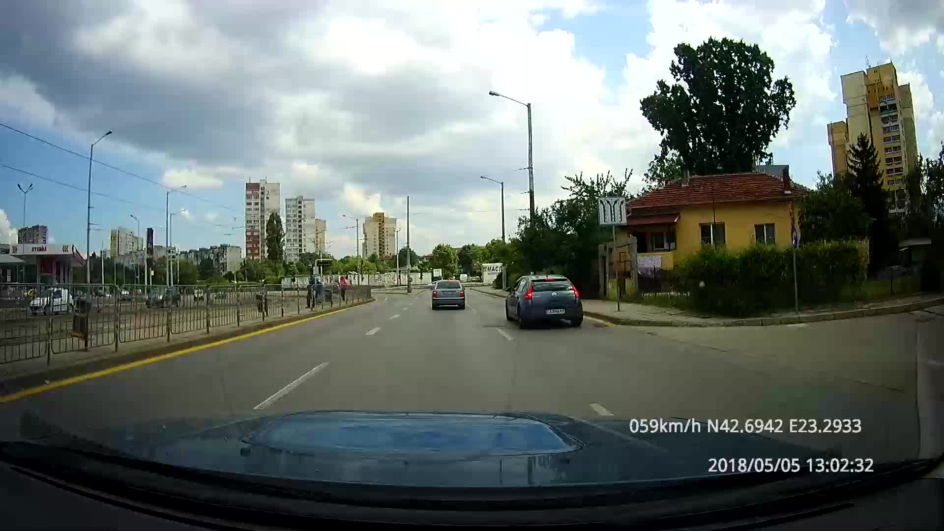 Опасен и нагъл водач