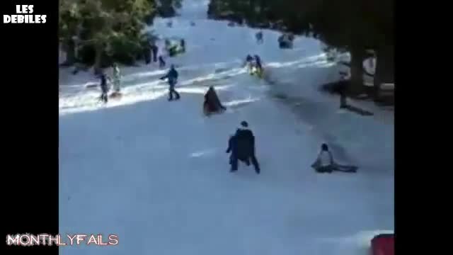 Ако Ви Е Скучно - Гледайте Това Видео!