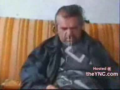 Уникално Смешен Пияндур
